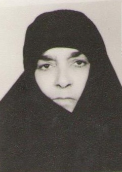 گذری بر زندگی شهیده حاجیه منور کفائی زاده گذری بر زندگی شهیده حاجیه منور کفائی زاده