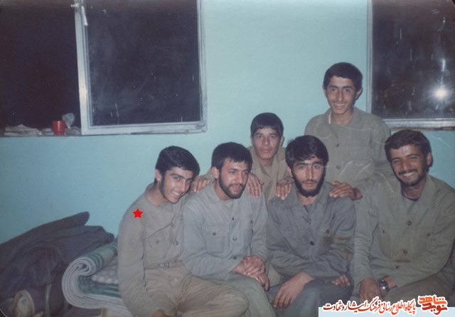 قسمتی ازوصيت نامه شهید/ ملت اکنون به شهادت و فداکاري خوگرفته اند قسمتی ازوصيت نامه شهید/ ملت اکنون به شهادت و فداکاري خوگرفته اند