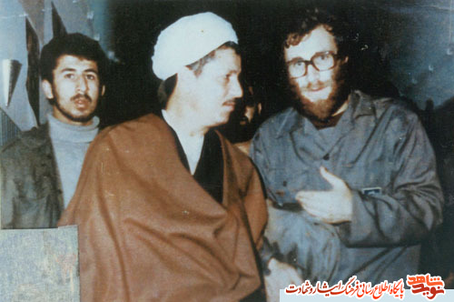 خاطرات شهید محمد بروجردی؛ فرمانده سرزمین قلب ها خاطرات شهید محمد بروجردی؛ فرمانده سرزمین قلب ها