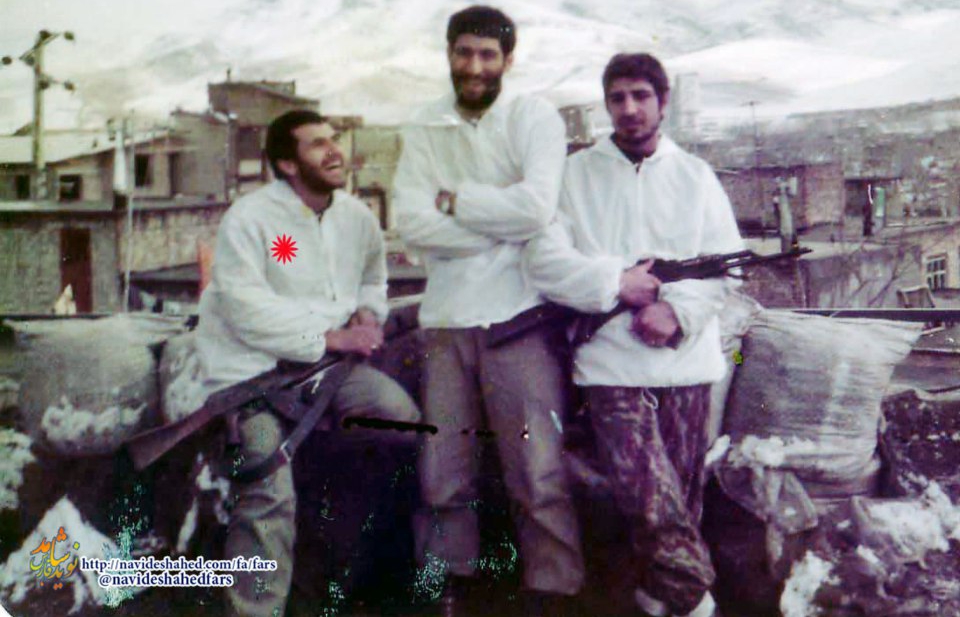 کاري نکنيد که در مقابل شهدا روسياه باشيد کاري نکنيد که در مقابل شهدا روسياه باشيد