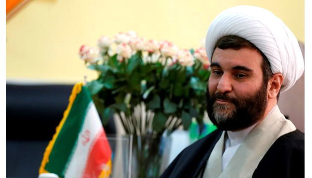 برپایی نمایشگاه «سرچشمه سرخ» به مناسبت هفتم تیرماه در تهران برپایی نمایشگاه «سرچشمه سرخ» به مناسبت هفتم تیرماه در تهران