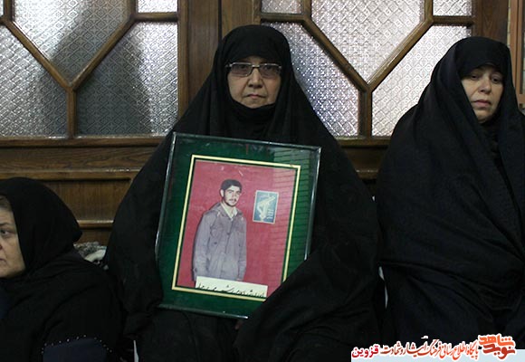 یادواره 152 شهید بهمن ماه قزوین از دریچه دوربین یادواره 152 شهید بهمن ماه قزوین از دریچه دوربین