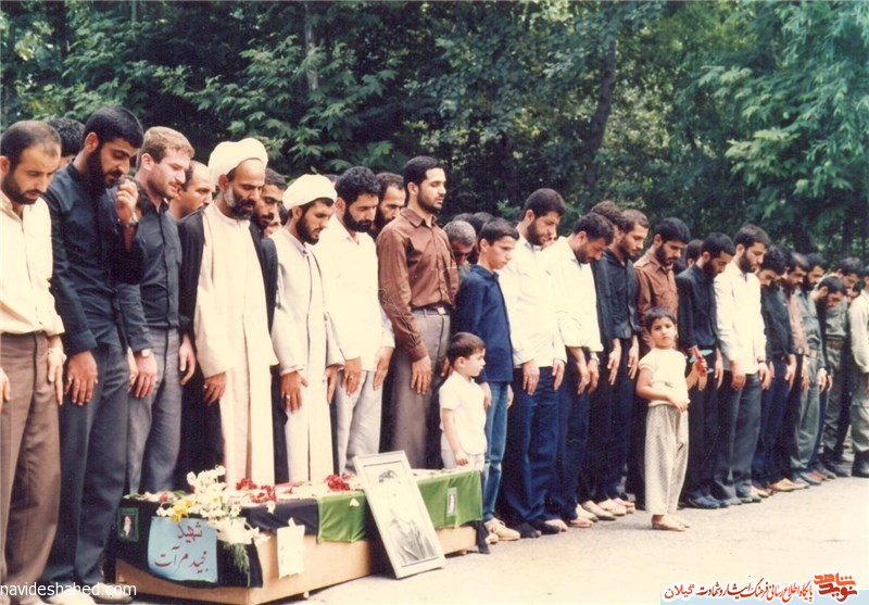 فرمانده دلیر گردان حضرت ابوالفضل(ع) / مبارزه با ضد انقلاب در مریوان فرمانده دلیر گردان حضرت ابوالفضل(ع) / مبارزه با ضد انقلاب در مریوان