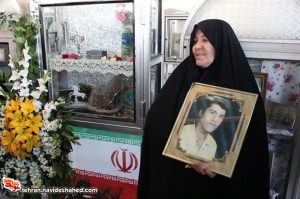 ۳۰ سال حضور عاشقانه مادر شهید ۳۰ سال حضور عاشقانه مادر شهید