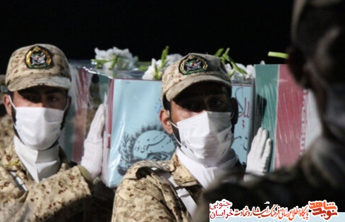 پیکر ۵ شهید گمنام وارد بیرجند شد