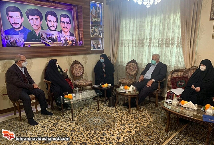 تکریم از مادران و همسران شهدا در سالروز وفات حضرت ام البنین (س)