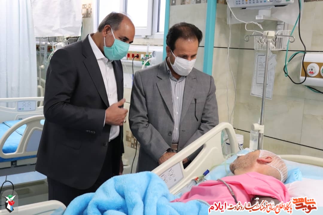 مدير كل بنياد استان ايلام با جانباز معزز ۷۰ درصد «علی اکبر قاسمی» ديدار كرد مدير كل بنياد استان ايلام با جانباز معزز ۷۰ درصد «علی اکبر قاسمی» ديدار كرد