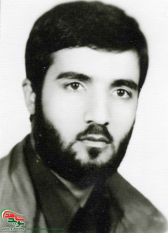 دلنوشته شهید اصغر صادقی سودجانی/ هدف ما رهائي اسلام از بند «زر و زور و تزوير » است هدف ما رهائي اسلام از بند «زر و زور و تزوير »