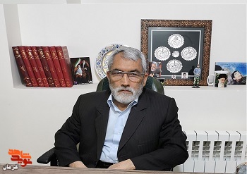 نسل جوان با قهرمانان دفاع مقدس آشنا شوند