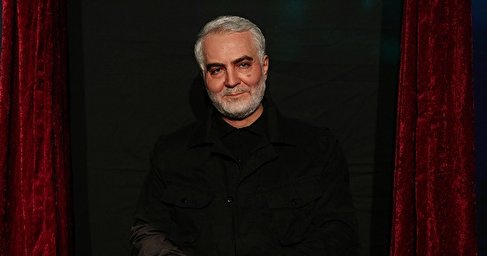واکنش دیدنی مردم وقتی تندیس «حاج قاسم» را می بینند
