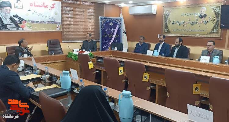 خانواده‌های شهدا و ایثارگران، خالق فرهنگ ایثار و شهادت در جامعه هستند