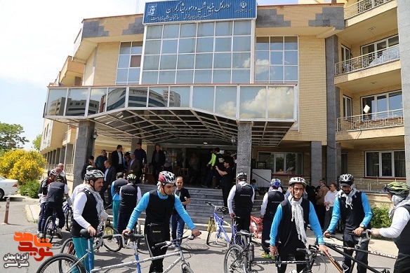 کاروان دوچرخه‌سواری جانبازان بصیر آذربایجان شرقی به حرم مطهر امام (ره)