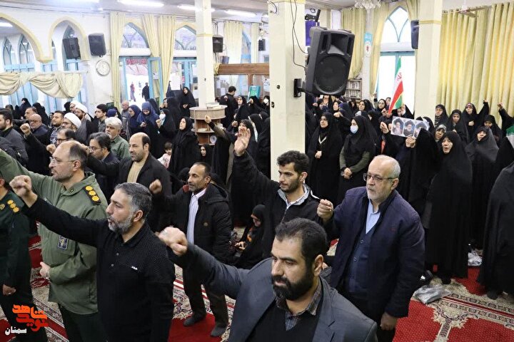 گزارش تصویری/ اجتماع باشکوه مردم ولایت‌مدار دامغان به مناسبت نهم دی‌ماه