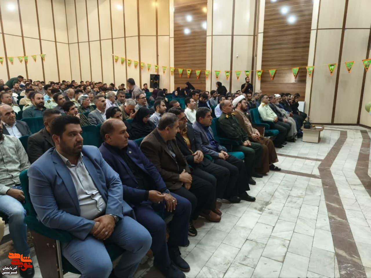آیین گرامیداشت دهه امامت و ولایت و عید سعید غدیر خم با محوریت یادواره شهدای سادات اشنویه