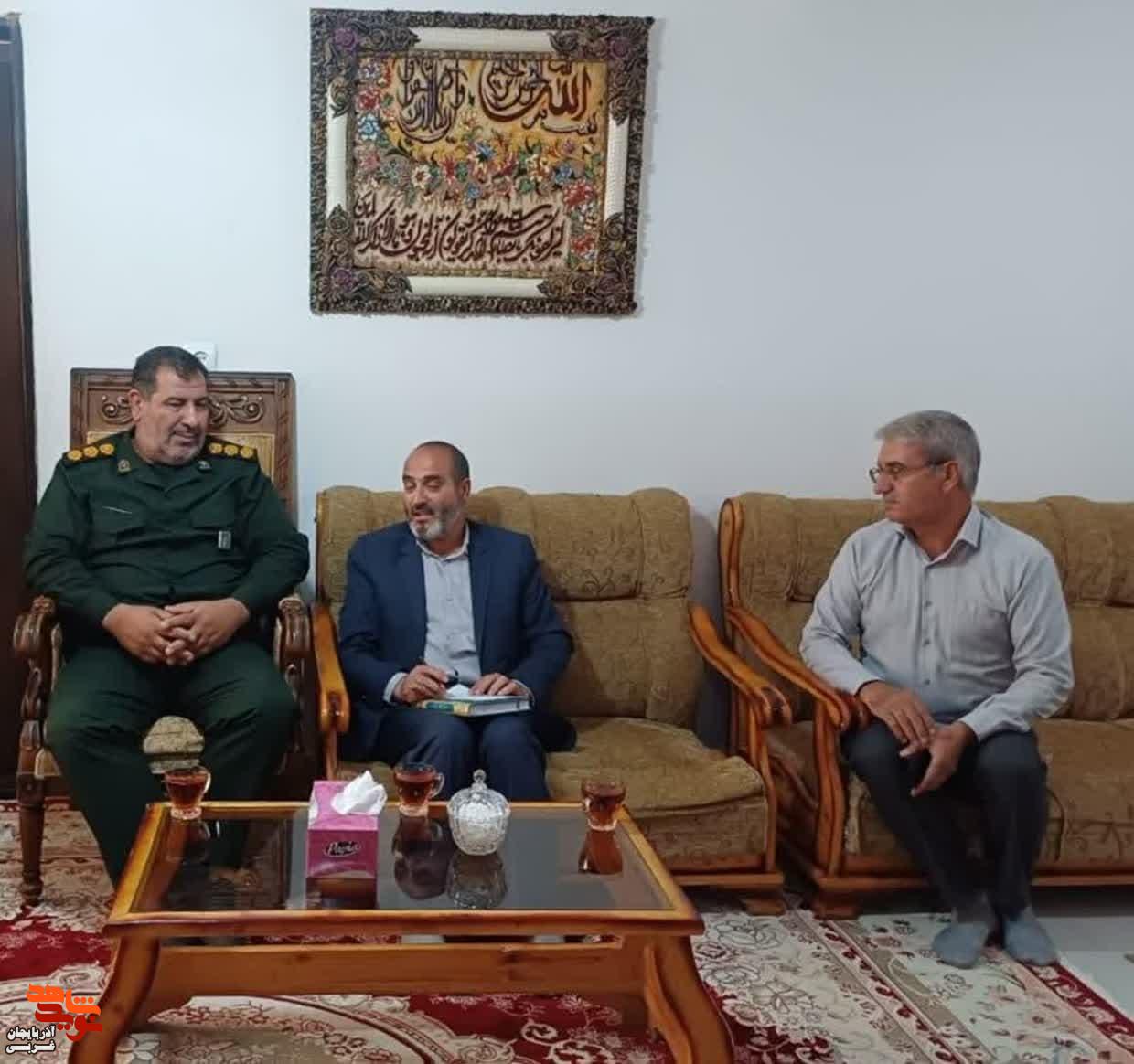 دیدار و تجلیل از خانواده معظم شاهد و ایثارگر سادات به مناسبت دهه امامت و ولایت