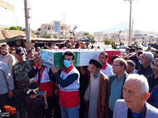 تشییع باشکوه سه شهید گمنام دفاع مقدس در شهرستان لنده