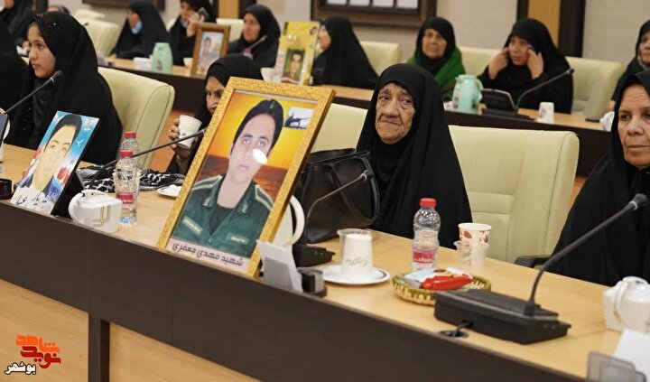 تجلیل از مادران معزز شهدای والامقام استان بوشهر در آیین شکوه ایثار