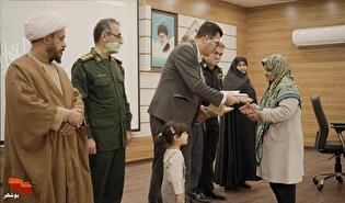 مراسم تجلیل از همسران آزادگان شهرستان بوشهر برگزار...