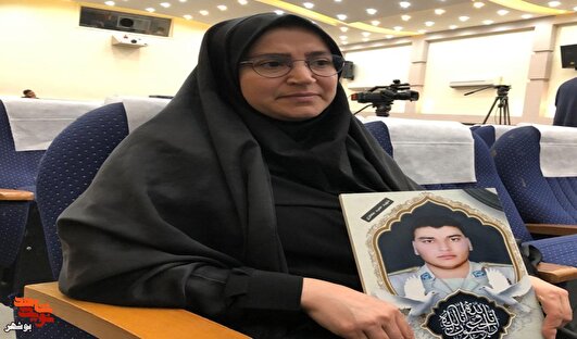 سربازی که لباس خدمت را با افتخار شهادت بدرقه کرد