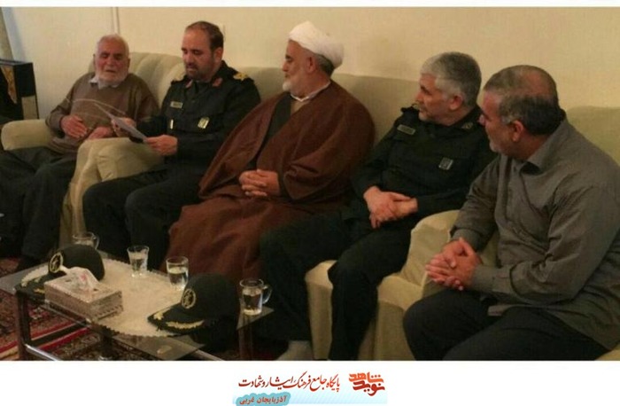 دیدار سردار خرم از پدر شهید یوسف ولی نژاد در ارومیه