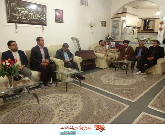 
دیدار و تجلیل مسئولین شوط از پدر شهید میلاد میرزایی
