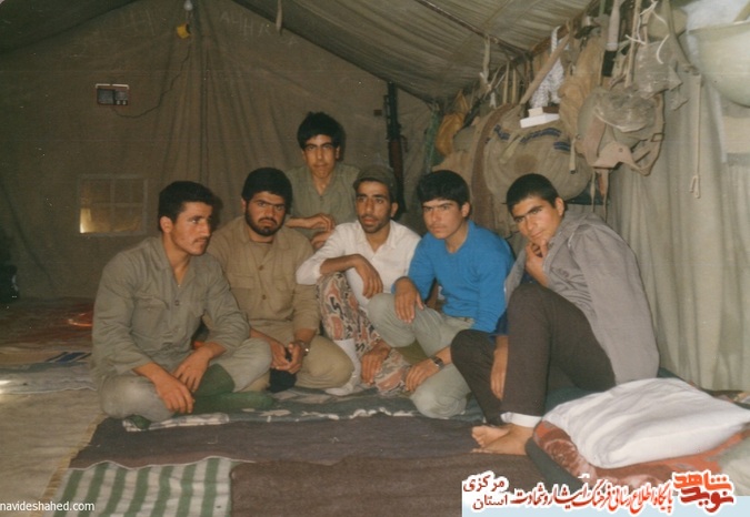از چپ: رحیم حسینخانی - سید حسن نجقی - شهید نقدی - علی قربانی - غلامرضا کوت آبادی - شهید روشن