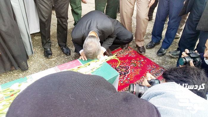 تشییع و تدفین پیکر مطهر ۲ شهید گمنام در دانشگاه فرهنگیان کردستان