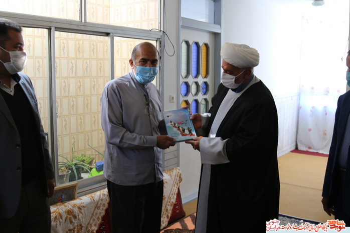 دیدار مدیرکل بنیاد با جانبازان 70 درصد