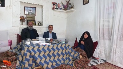 دیدار رئیس بنیاد شهید شهرستان دامغان با مادر معزز شهید والامقام  محمدحسین رستمیان- پانزدهم اسفندماه ۱۴۰۱ روستای تویه‌دروار شهرستان دامغان