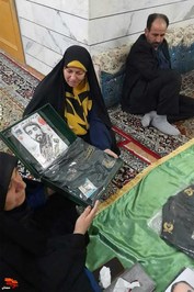 دیدار مسئول گروه فرهنگی یاد یاران با خانواده معظم شهید مدافع حرم حسین تابسته- بیست و یکم اسفندماه ۱۴۰۱ شهر کلاتهخیج