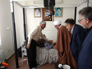 دیدار مسئولان دامغانی با مادر معزز شهید والامقام حسن خادمیان- دوم اردیبهشت‌ماه ۱۴۰۲ شهرستان دامغان